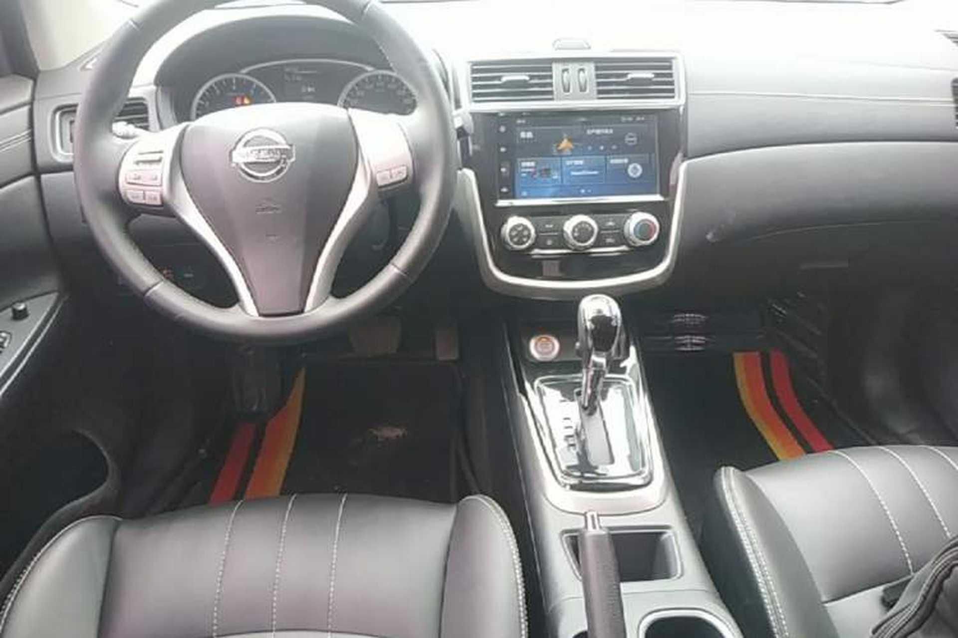 Used Nissan Tiida 2019 1.6L CVT Smart Drive Version China VI Standard Audio And AC Panel