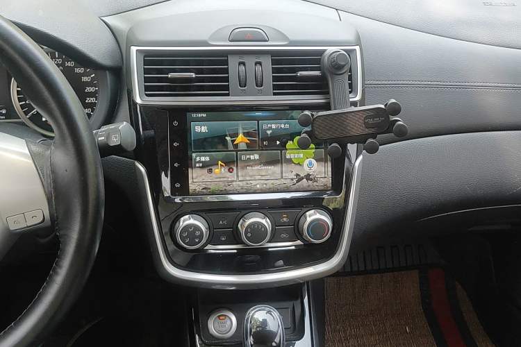 Used Nissan Tiida 2019 1.6L CVT Smart Drive Version China VI Standard Audio And AC Panel