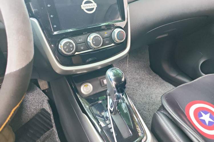 Used Nissan Tiida 2019 1.6L CVT Smart Drive Version China VI Standard Audio And AC Panel