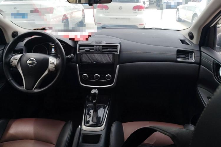 Used Nissan Tiida 2019 1.6L CVT Smart Drive Version China V Standard Center Console