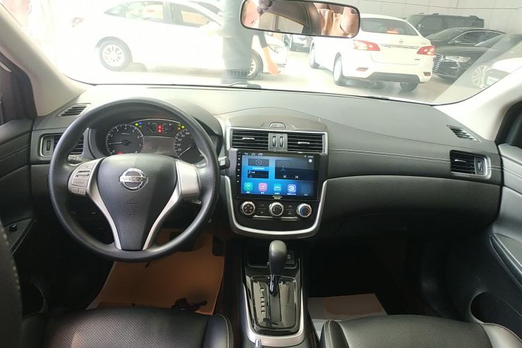Used Nissan Tiida 2019 1.6L CVT Cool Edition China VI Standard Center Console