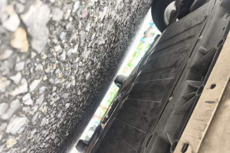 Used Nissan Tiida 2019 1.6L CVT Smart Drive Version China VI Standard Chassis Front