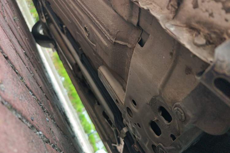 Used Nissan Tiida 2019 1.6L CVT Cool Edition China VI Standard Chassis Front Right