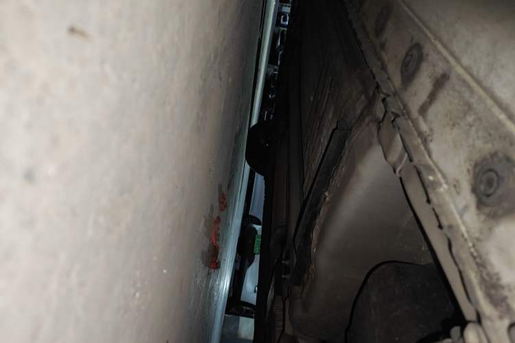 Used Nissan Tiida 2019 1.6L CVT Smart Drive Version China VI Standard Chassis Rear Left