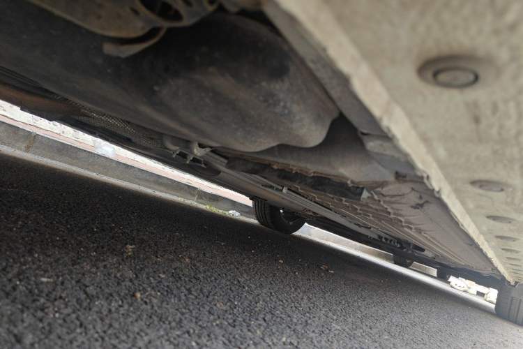 Used Nissan Tiida 2019 1.6L CVT Smart Enjoyment Version China VI Standard Chassis Rear Right