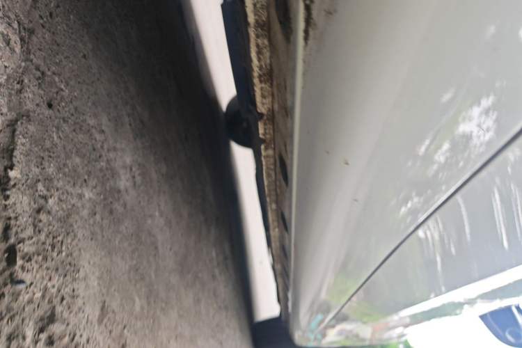 Used Nissan Tiida 2019 1.6L CVT Smart Drive Version China VI Standard Chassis Rear Right