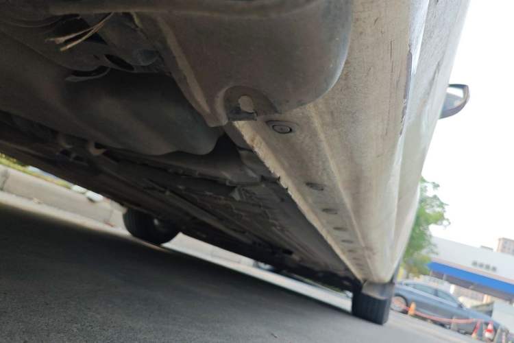 Used Nissan Tiida 2019 1.6L CVT Smart Drive Version China VI Standard Chassis Rear Right