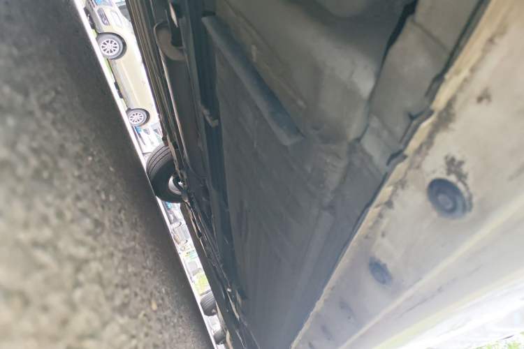 Used Nissan Tiida 2019 1.6L CVT Smart Drive Version China VI Standard Chassis Rear Right