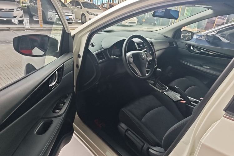 Used Nissan Tiida 2019 1.6L CVT Cool Edition China VI Standard Driver Seat