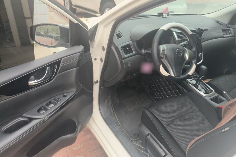 Used Nissan Tiida 2019 1.6L CVT Cool Edition China VI Standard Driver Seat