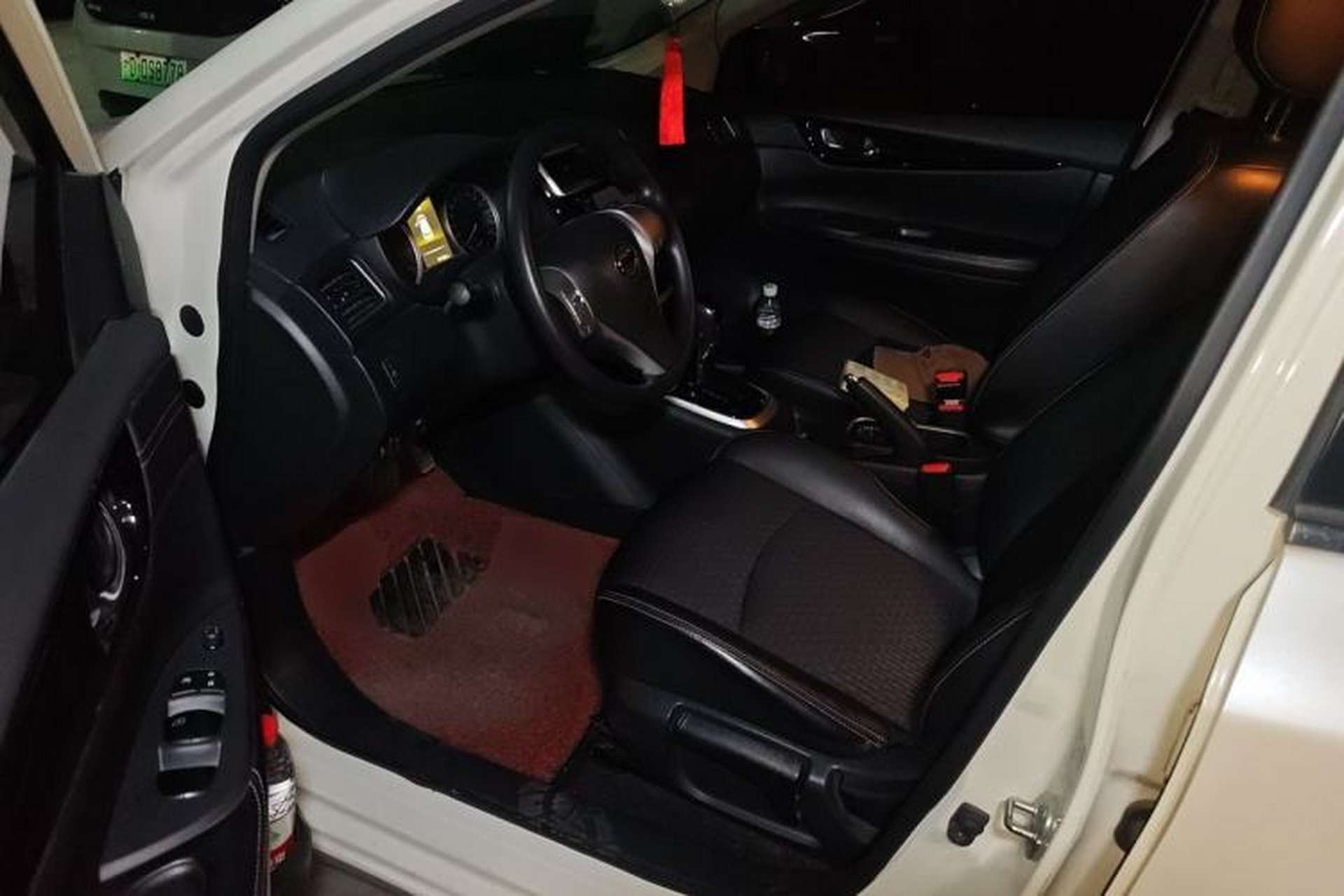 Used Nissan Tiida 2019 1.6L CVT Smart Drive Version China VI Standard Driver Seat