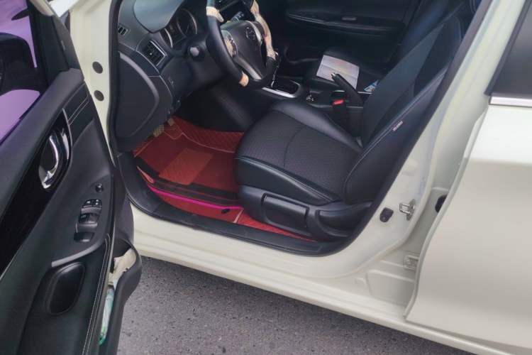 Used Nissan Tiida 2019 1.6L CVT Smart Drive Version China VI Standard Driver Seat