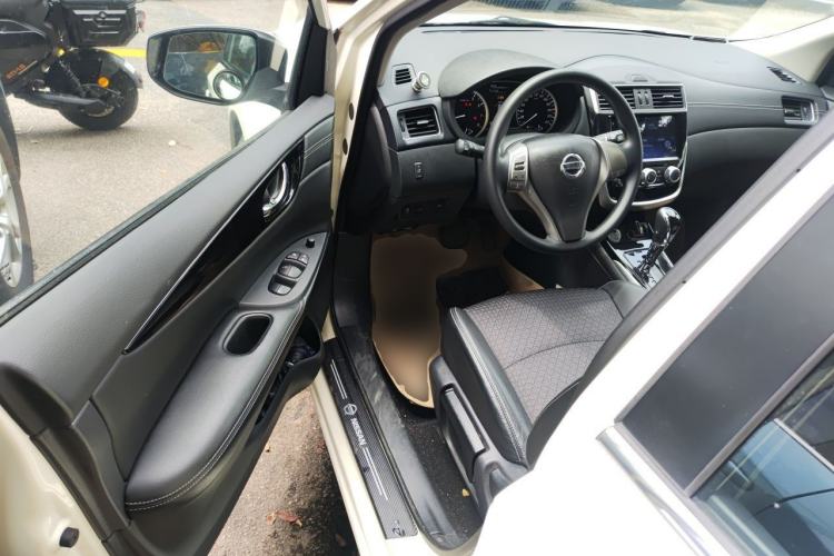 Used Nissan Tiida 2019 1.6L CVT Smart Drive Version China V Standard Driver Seat