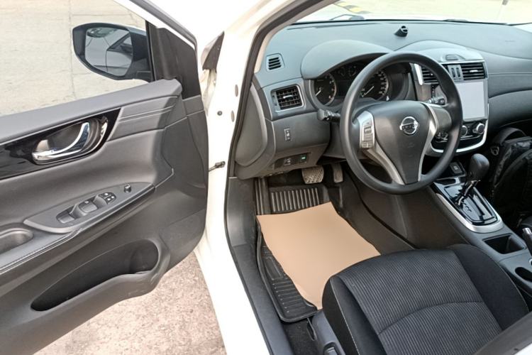 Used Nissan Tiida 2019 1.6L CVT Cool Edition China VI Standard Driver Seat