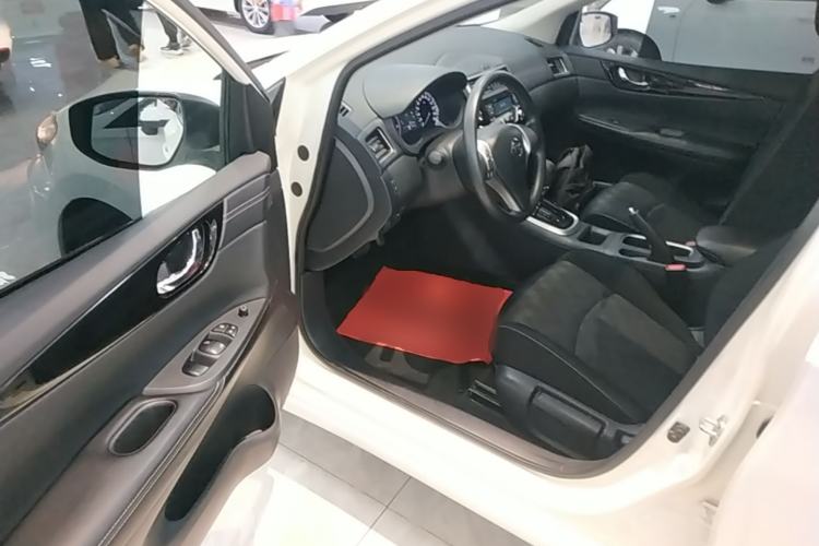 Used Nissan Tiida 2019 1.6L CVT Cool Edition China VI Standard Driver Seat