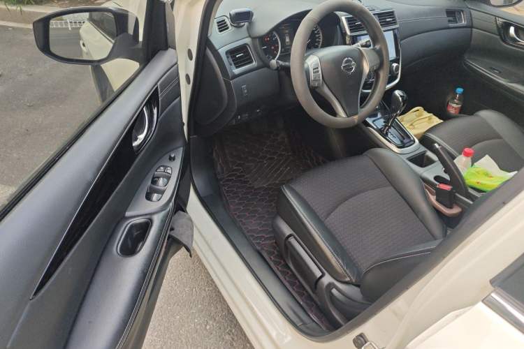 Used Nissan Tiida 2019 1.6L CVT Smart Drive Version China VI Standard Driver Seat