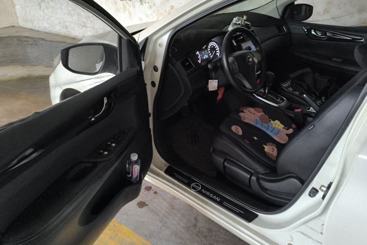Used Nissan Tiida 2019 1.6L CVT Cool Edition China VI Standard Driver Seat