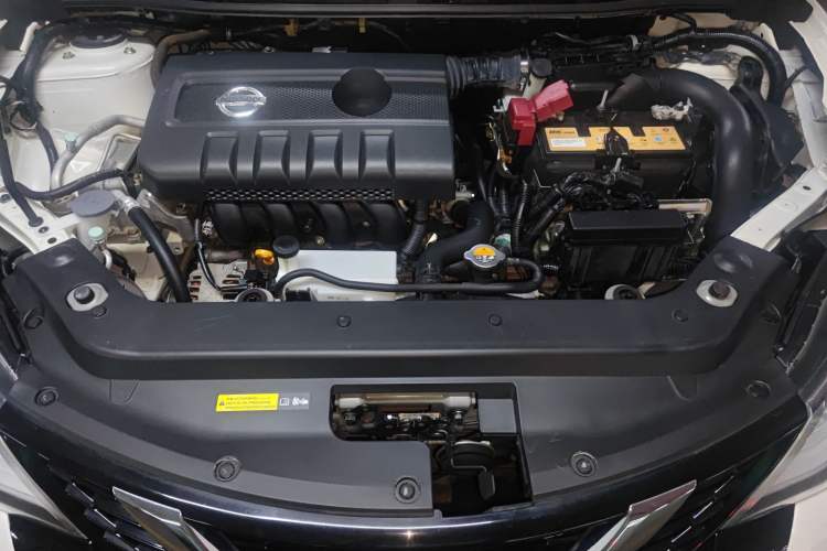 Used Nissan Tiida 2019 1.6L CVT Smart Enjoyment Version China VI Standard Engine Bay