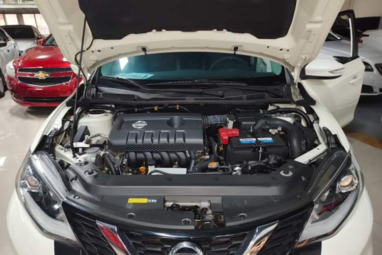 Used Nissan Tiida 2019 1.6L CVT ZhiZun Edition China VI standard Engine Bay