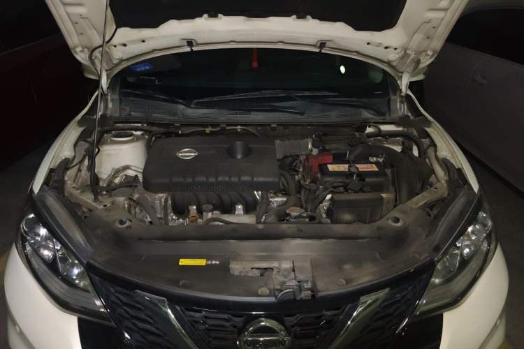 Used Nissan Tiida 2019 1.6L CVT Smart Drive Version China VI Standard Engine Bay