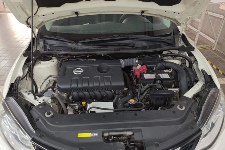 Used Nissan Tiida 2019 1.6L CVT Smart Drive Version China VI Standard Engine Bay