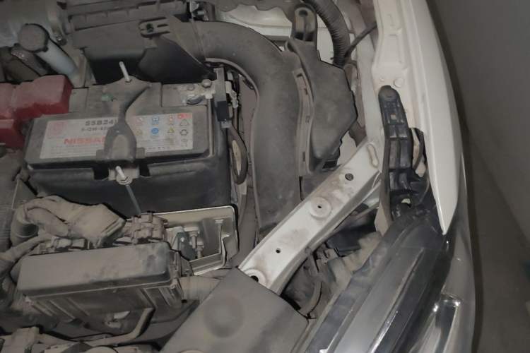 Used Nissan Tiida 2019 1.6L CVT Smart Drive Version China VI Standard Engine Bay Left