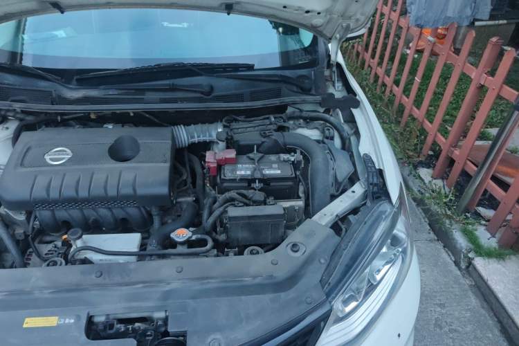 Used Nissan Tiida 2019 1.6L CVT Smart Drive Version China VI Standard Engine Bay Left
