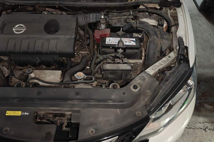Used Nissan Tiida 2019 1.6L CVT Smart Drive Version China VI Standard Engine Bay Left