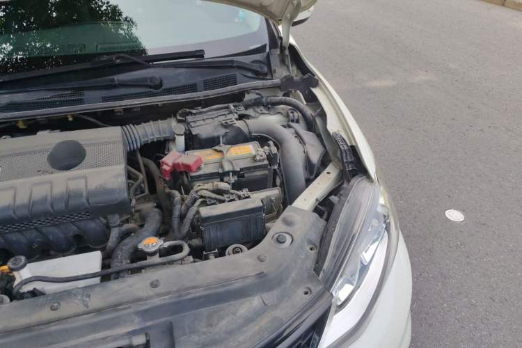 Used Nissan Tiida 2019 1.6L CVT Smart Drive Version China VI Standard Engine Bay Left