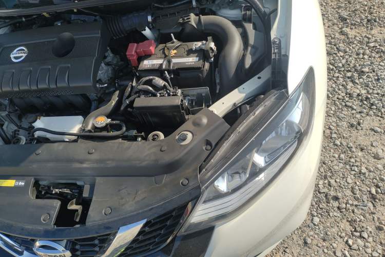 Used Nissan Tiida 2019 1.6L CVT Smart Drive Version China VI Standard Engine Bay Left