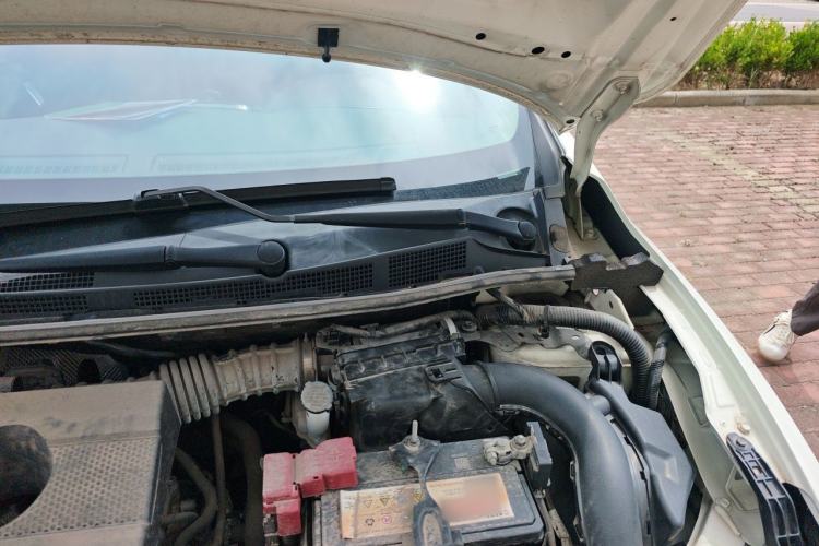 Used Nissan Tiida 2019 1.6L CVT Cool Edition China VI Standard Engine Bay Left