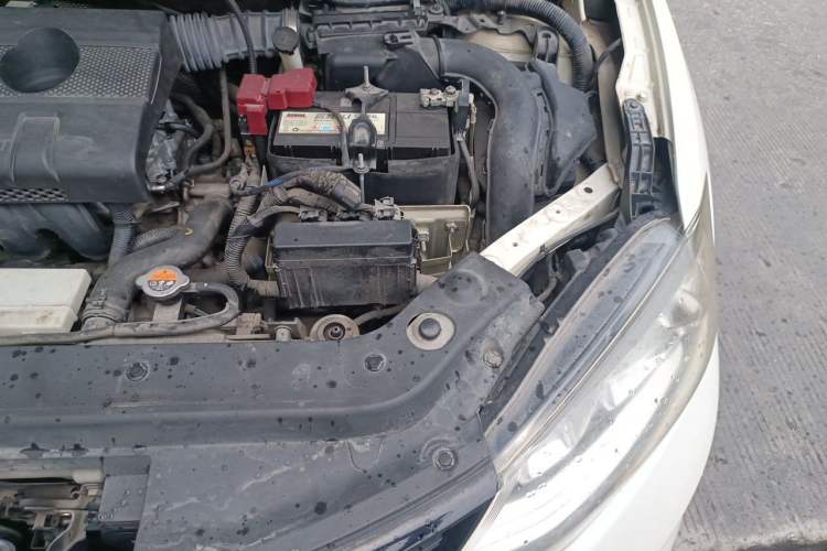 Used Nissan Tiida 2019 1.6L CVT Smart Drive Version China VI Standard Engine Bay Left