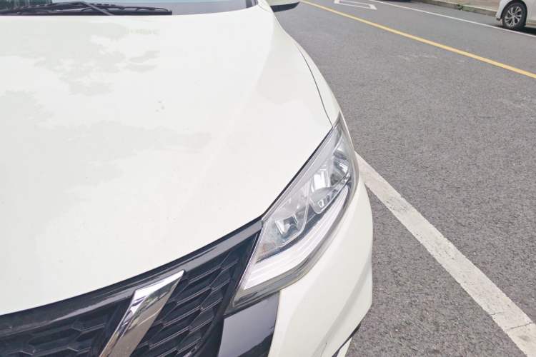 Used Nissan Tiida 2019 1.6L CVT Smart Drive Version China VI Standard Engine Bay Left