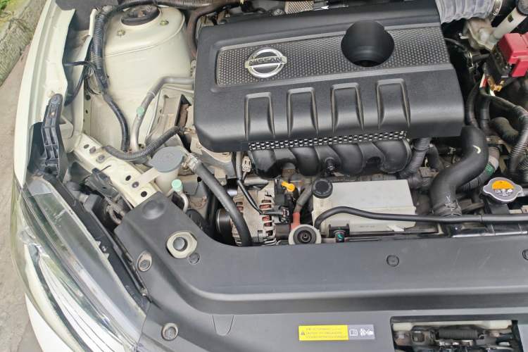 Used Nissan Tiida 2019 1.6L CVT Smart Drive Version China VI Standard Engine Bay Right