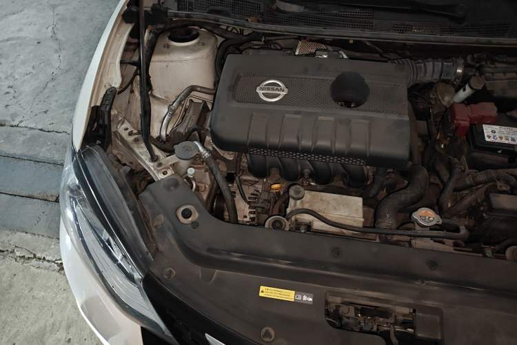 Used Nissan Tiida 2019 1.6L CVT Smart Drive Version China VI Standard Engine Bay Right