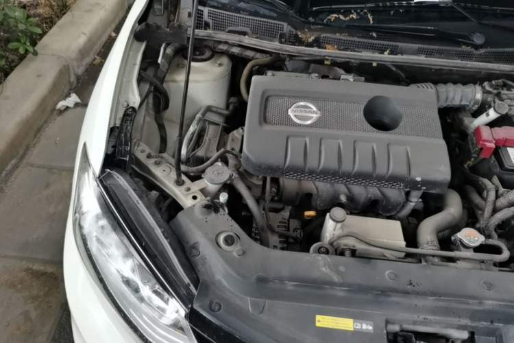 Used Nissan Tiida 2019 1.6L CVT Cool Edition China VI Standard Engine Bay Right