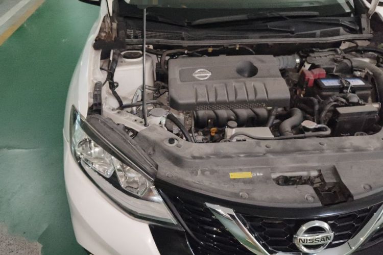 Used Nissan Tiida 2019 1.6L CVT Smart Drive Version China V Standard Engine Bay Right