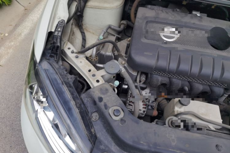 Used Nissan Tiida 2019 1.6L CVT Smart Drive Version China VI Standard Engine Bay Right