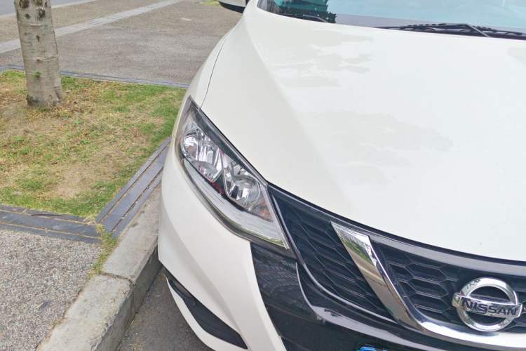 Used Nissan Tiida 2019 1.6L CVT Smart Drive Version China VI Standard Engine Bay Right