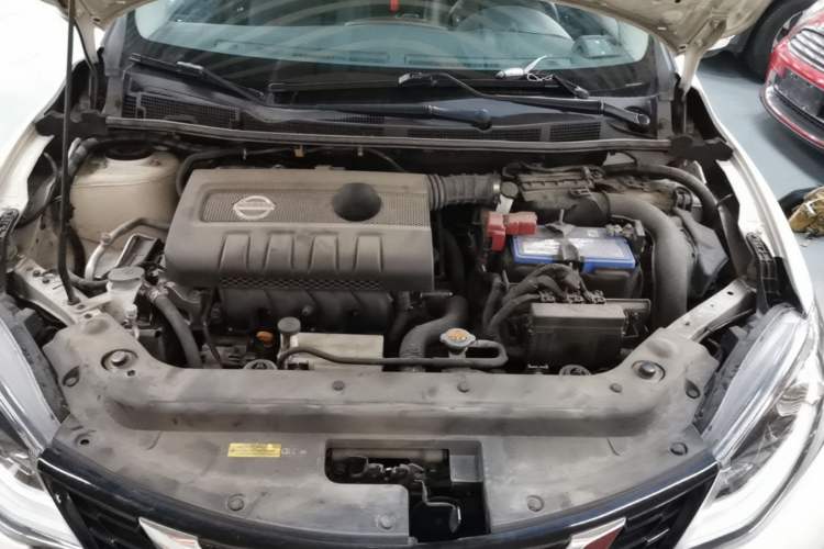 Used Nissan Tiida 2019 1.6L CVT Smart Enjoyment Version China VI Standard Engine Bay