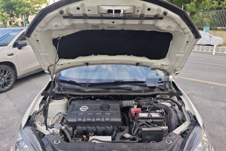 Used Nissan Tiida 2019 1.6L CVT Smart Drive Version China VI Standard Engine Bay
