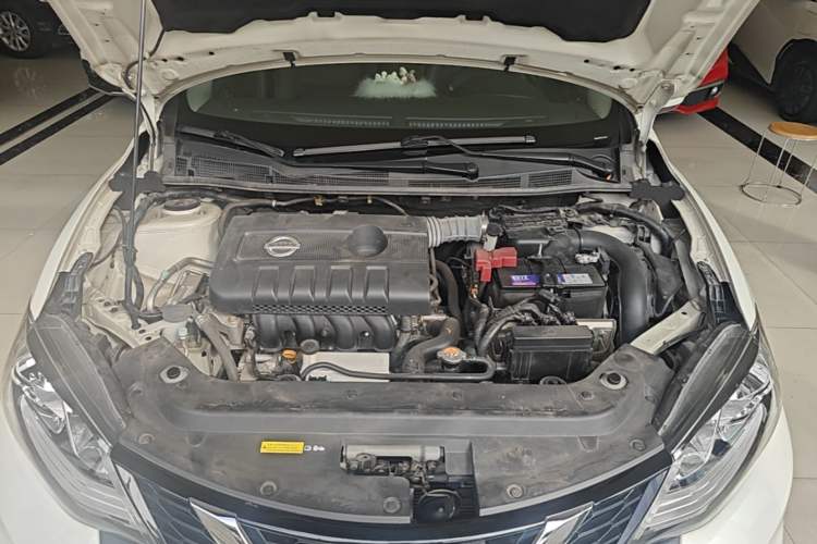 Used Nissan Tiida 2019 1.6L CVT Smart Drive Version China VI Standard Engine Bay