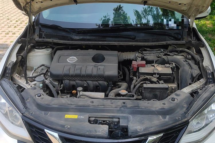 Used Nissan Tiida 2019 1.6L CVT Smart Drive Version China VI Standard Engine Bay