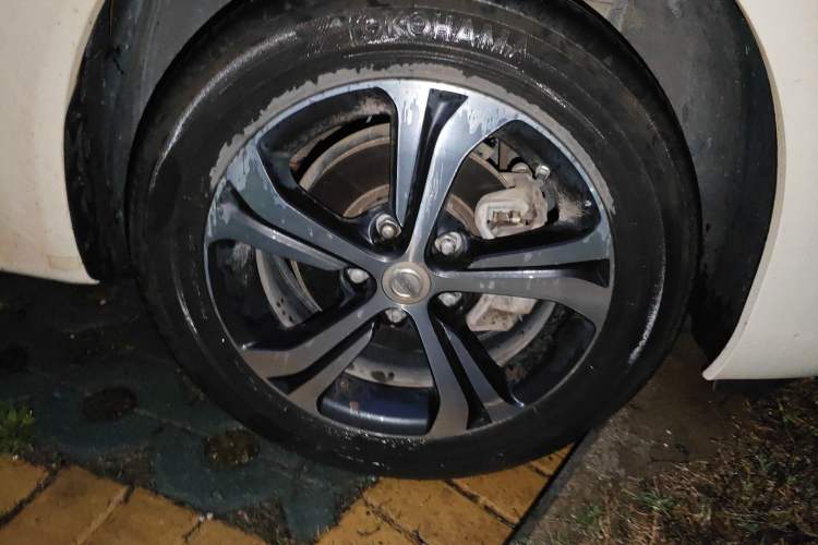 Used Nissan Tiida 2019 1.6L CVT Smart Drive Version China VI Standard Exterior 1