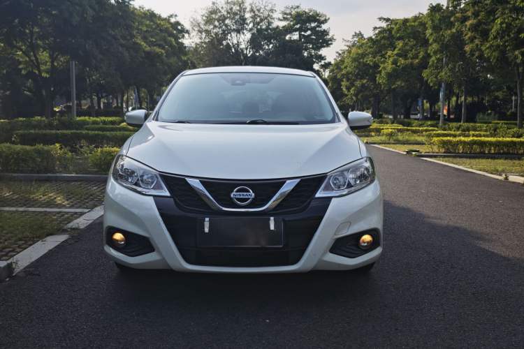 Used Nissan Tiida 2019 1.6L CVT Smart Drive Version China VI Standard Exterior 1