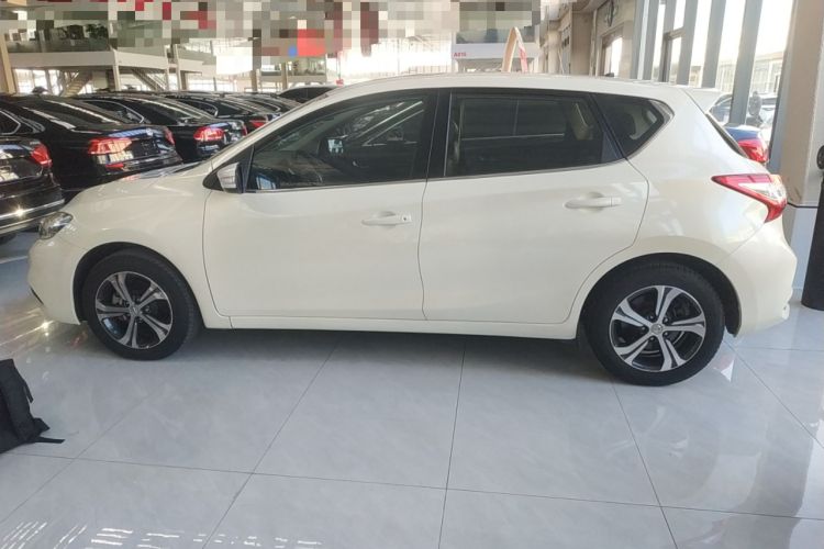 Used Nissan Tiida 2019 1.6L CVT Smart Drive Version China VI Standard Exterior 3