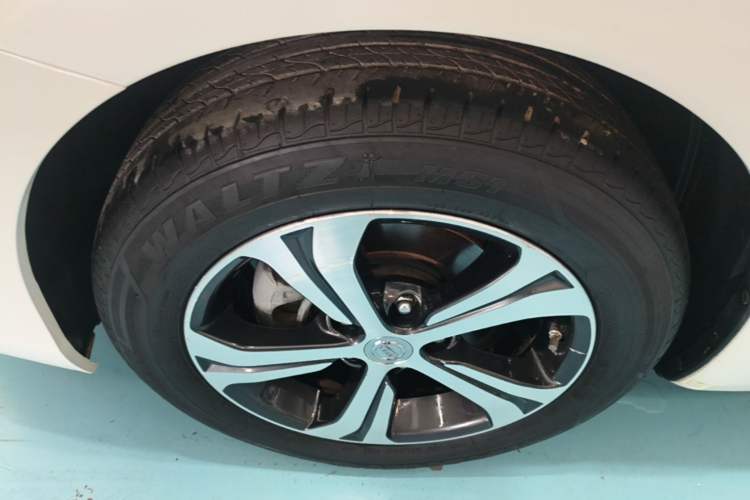 Used Nissan Tiida 2019 1.6L CVT Smart Drive Version China VI Standard Exterior 4