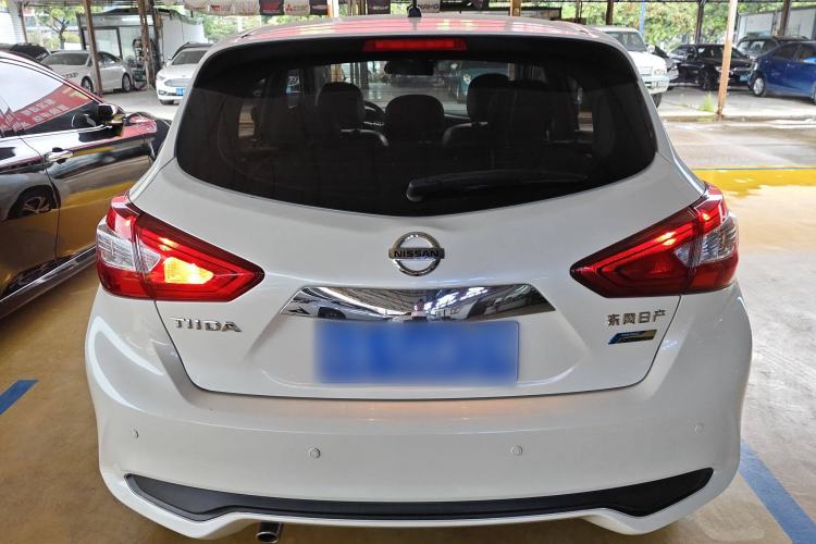 Used Nissan Tiida 2019 1.6L CVT Smart Drive Version China VI Standard Exterior 4