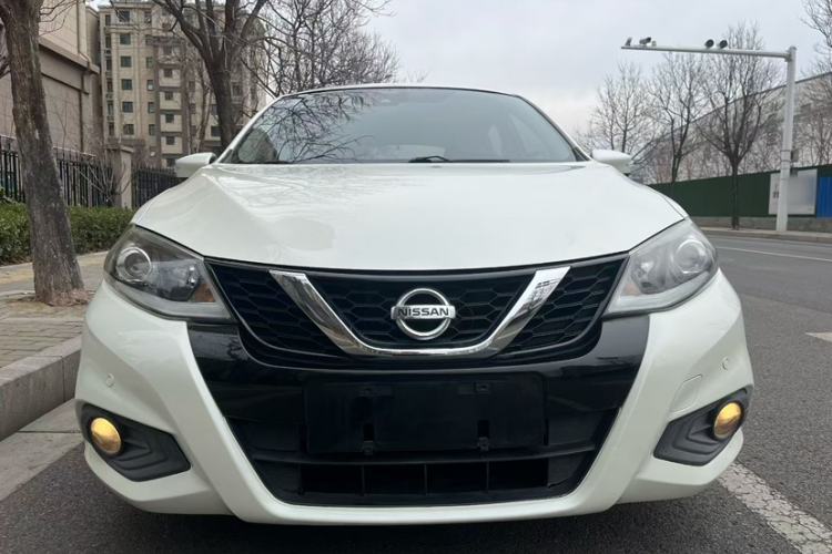 Used Nissan Tiida 2019 1.6L CVT ZhiZun Edition China VI standard Exterior 4