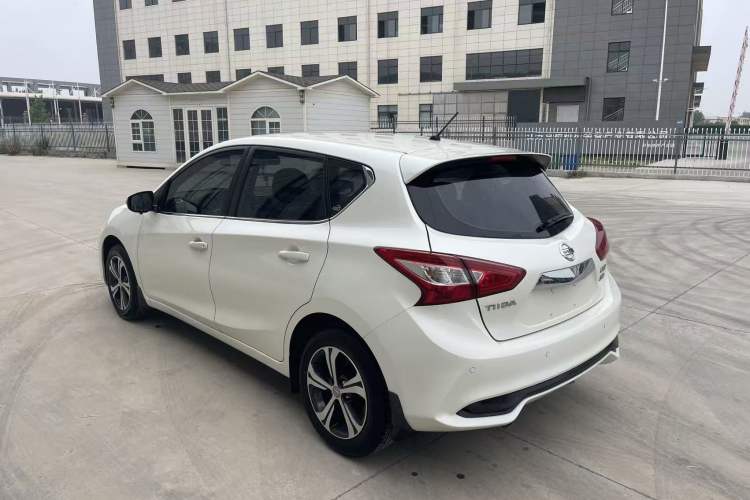 Used Nissan Tiida 2019 1.6L CVT Smart Drive Version China VI Standard Exterior 4